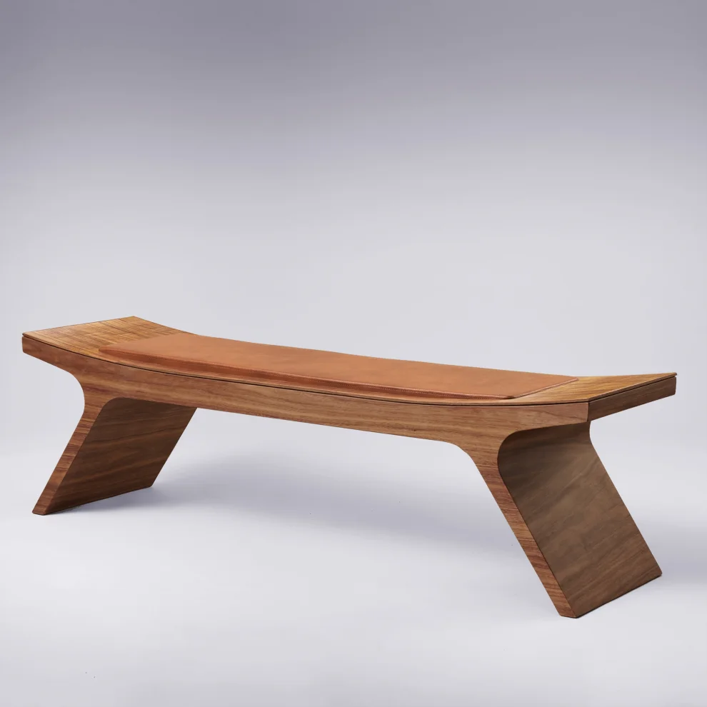 Gaen Studio - Kobe Bench