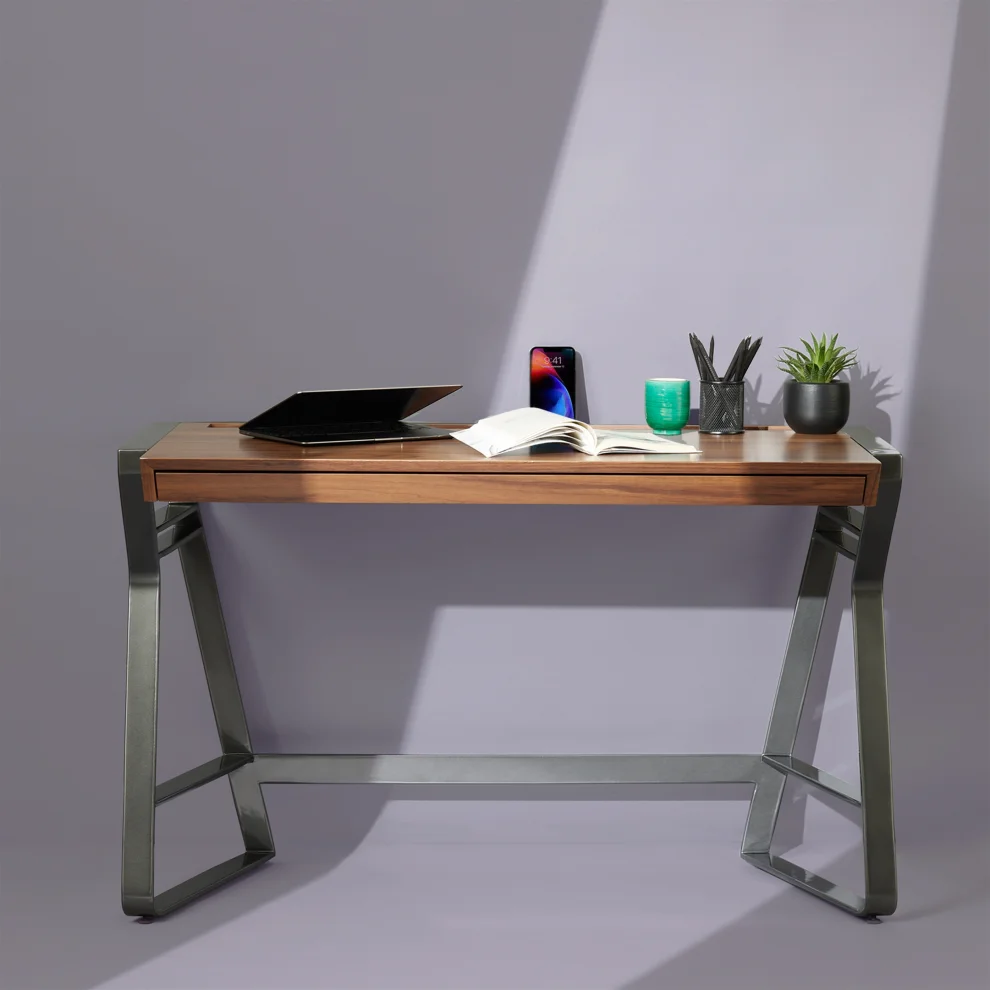 Gaen Studio - Sto Writing Desk