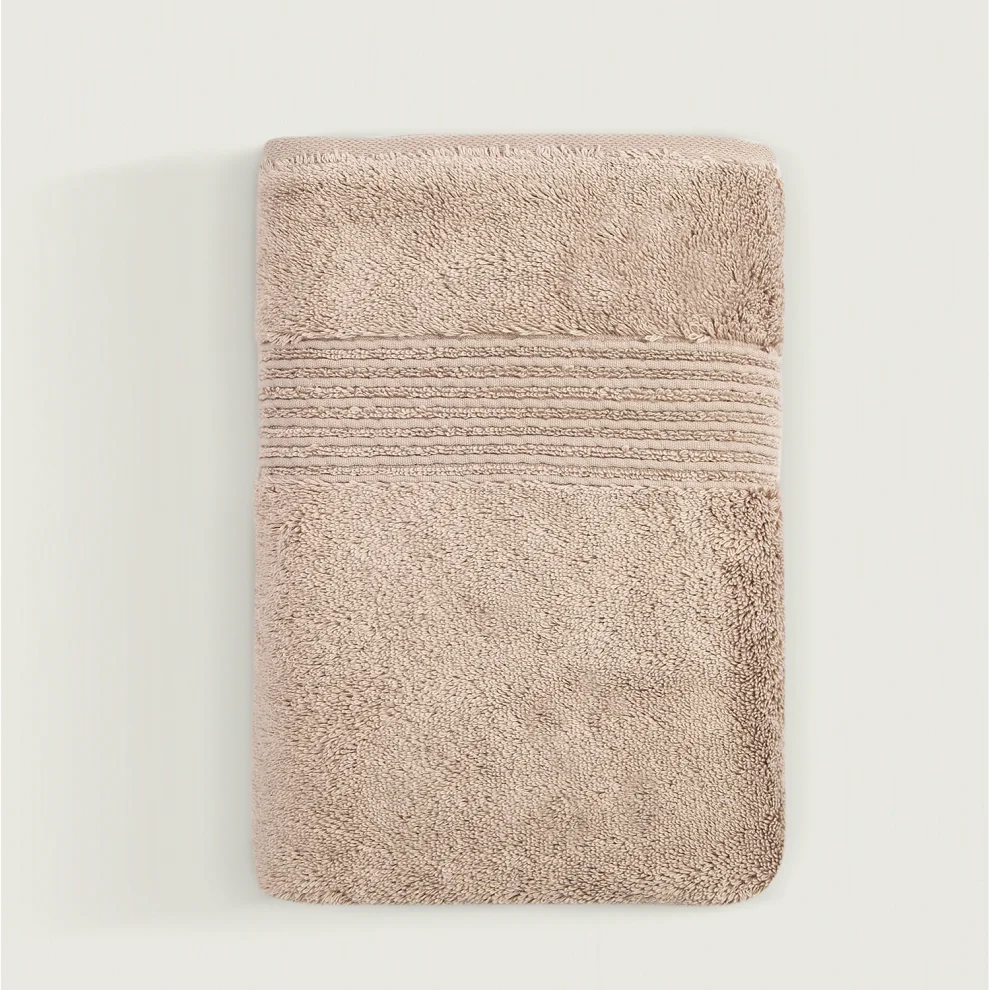 İrya - Chaletti Aspen Premium Bath Towel Angora 100x180