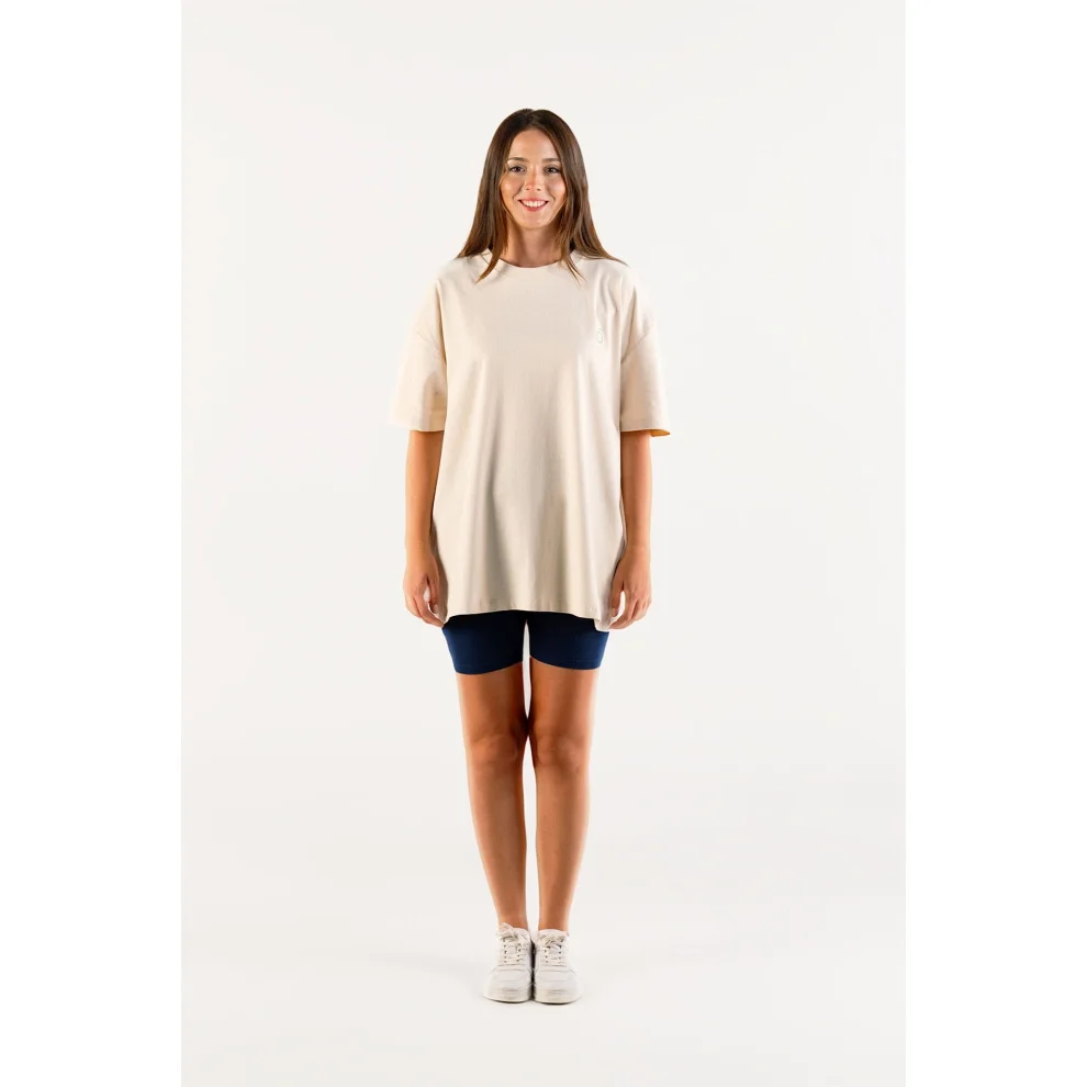 Okiiforme - Oversize T-shirt - O Logo - Il