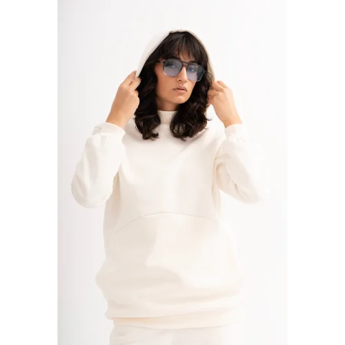 Sulh - Oversized Hoodie With High Neck And Inner Pocket Detail
