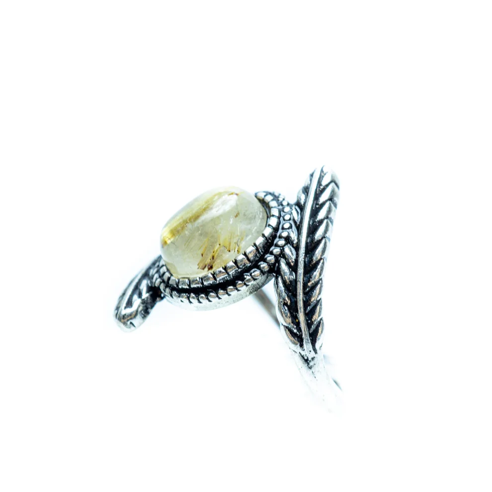 İndafelhayat - Leaf Patterned Golden Rutile Quartz Ring