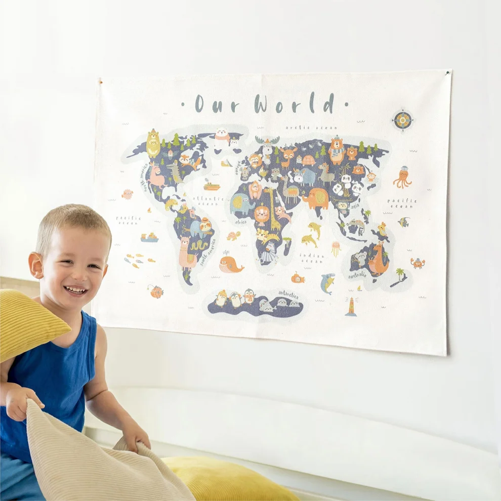 Jüppo - Animal World Map Wall Tapestry, Organic Natural Cotton