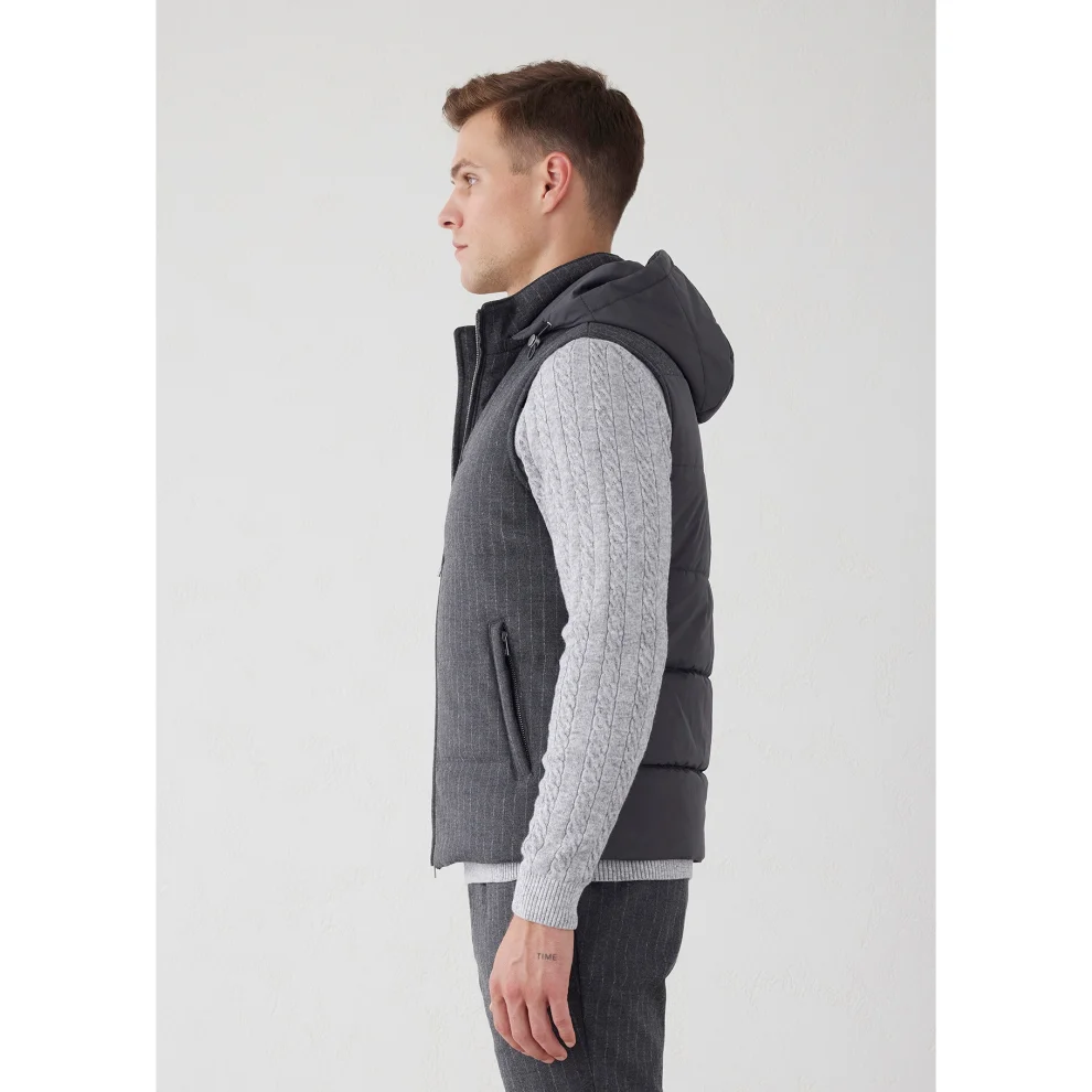 Boris Becker - Striped Removable Hooded Vest