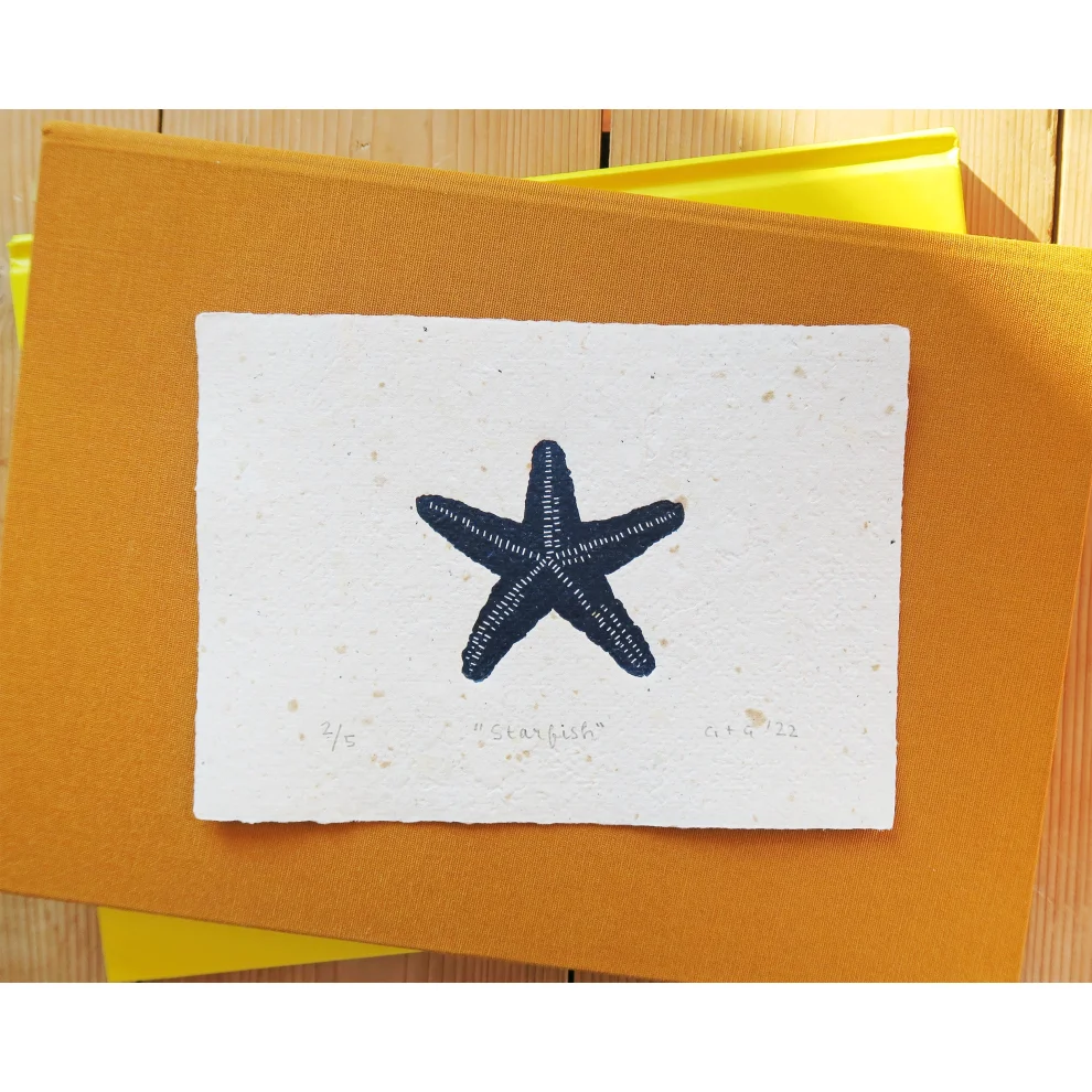 Çaçiçakaduz - Starfish Limba Ahşap Çerçeveli Linol Baskı