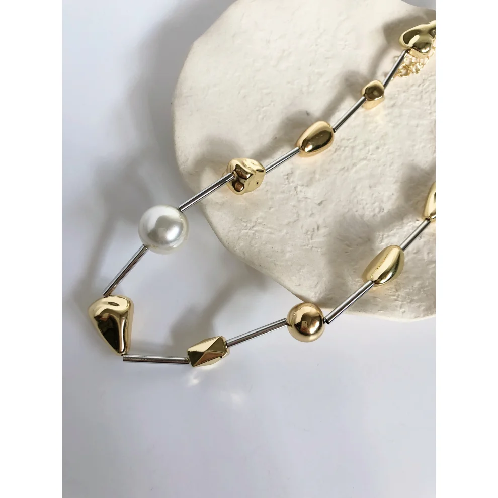 Pure Basic - Shine Gold Necklace