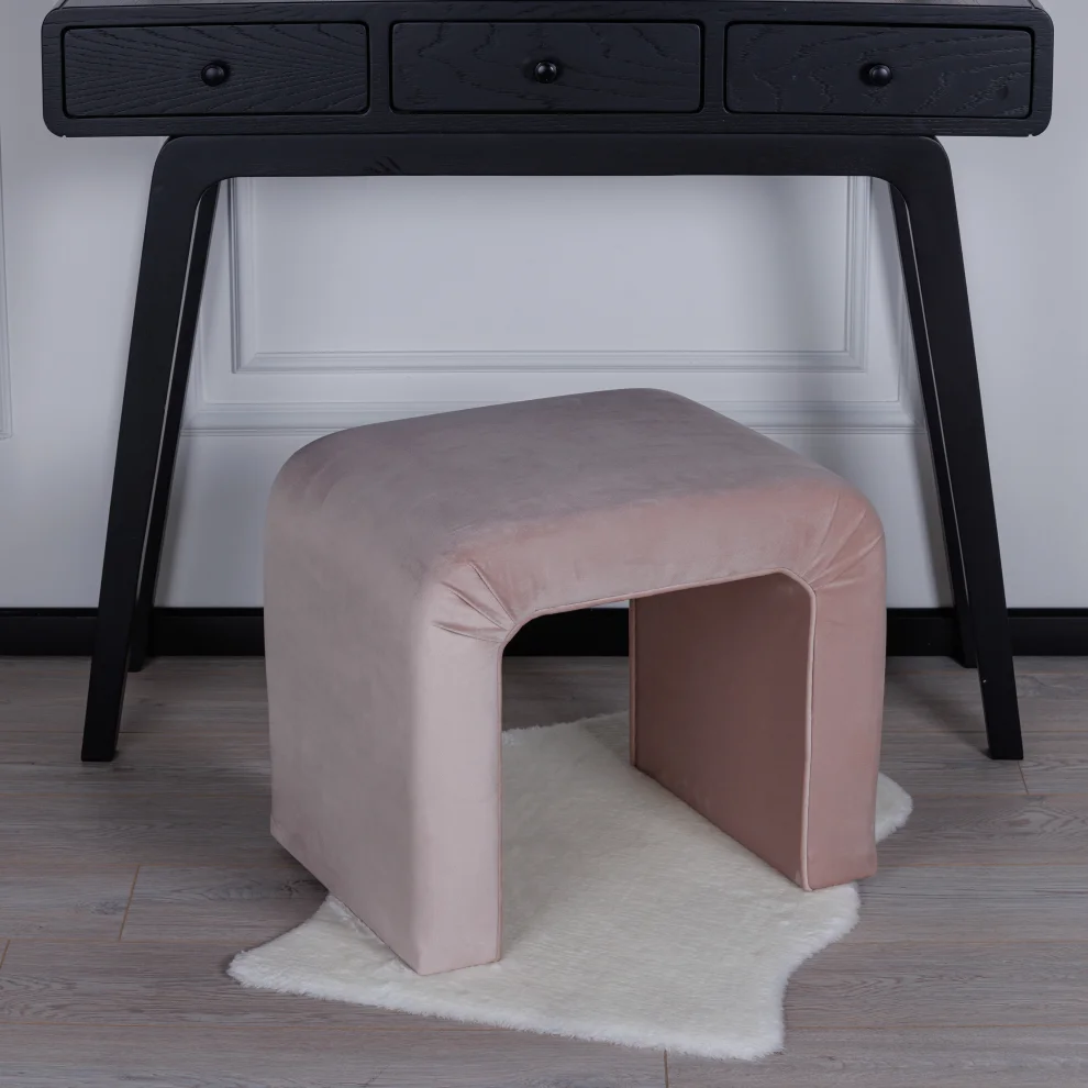 Stool Design - Minimal Puf