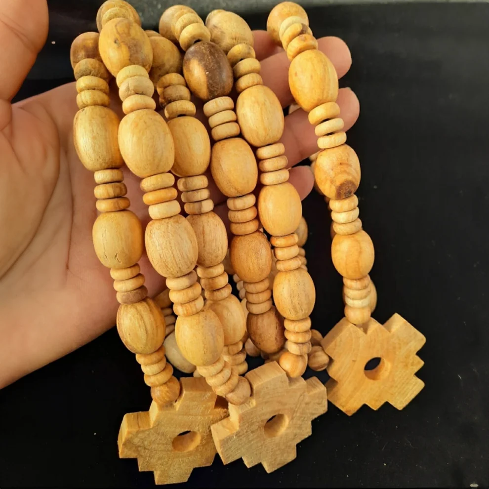 Miebox Rituals - Pearl Of The Spiritual Path: Palo Santo And Chakana Necklace (inca Cross Necklace)