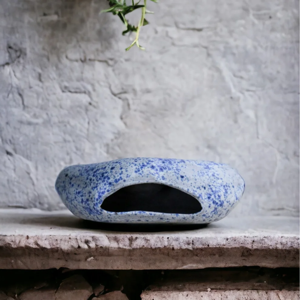 Plant in da House - Handmade Stoneware Ceramic Censer