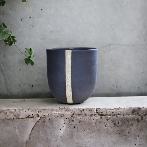 Plant in da House - Stoneware Ceramic Plant Pot - Ill
