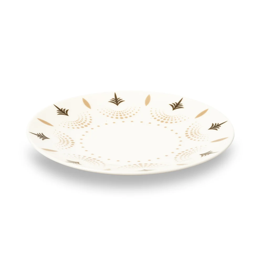 Saveria Living - Sandy Lotus Porcelain Plate