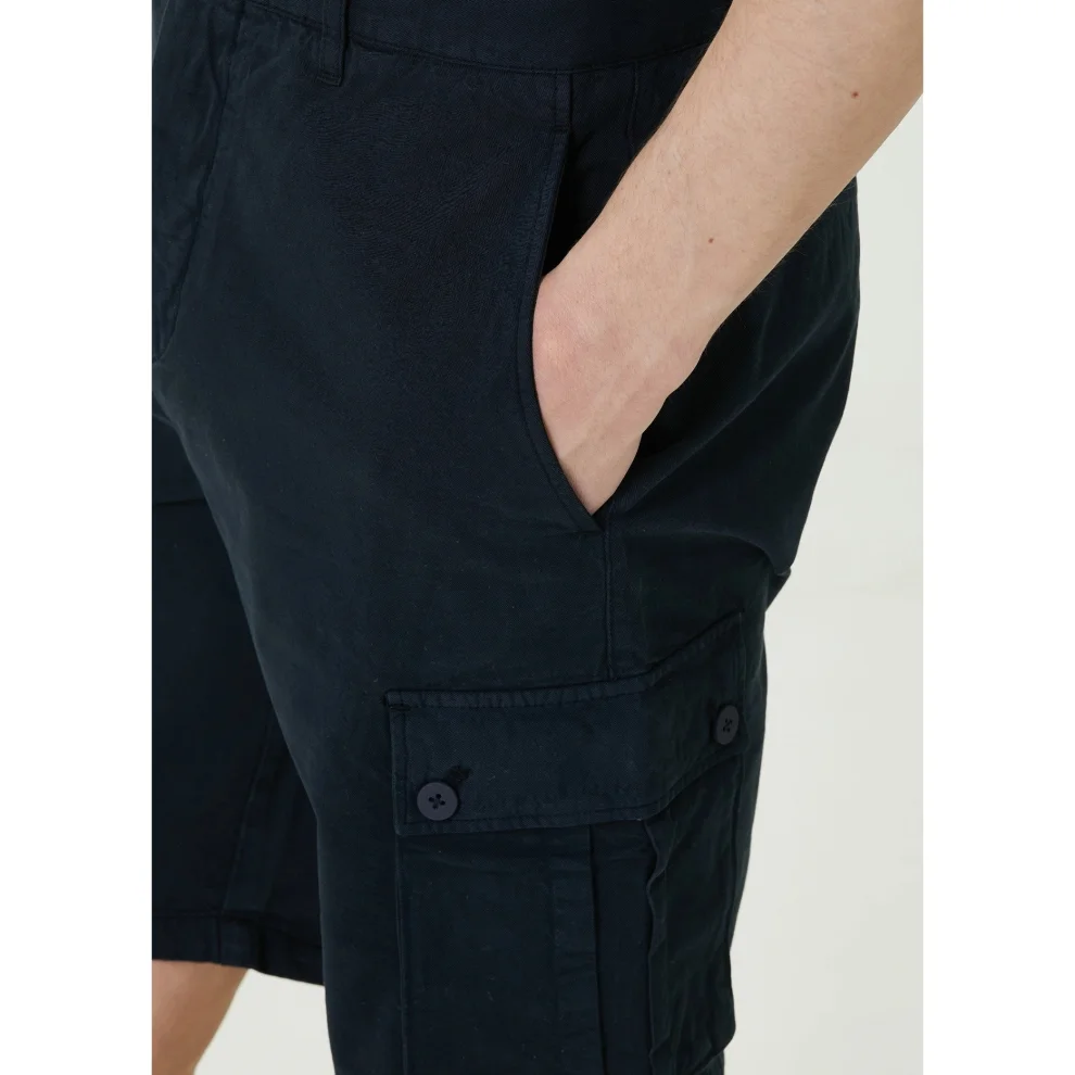 Fiji - Cargo Bermuda Shorts