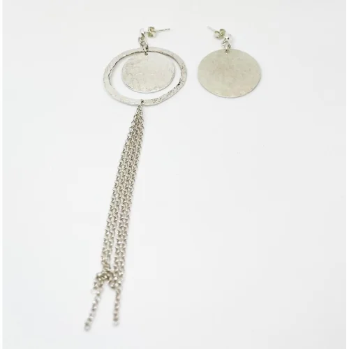 İz Jewel - Asymmetric Tassel Earrings
