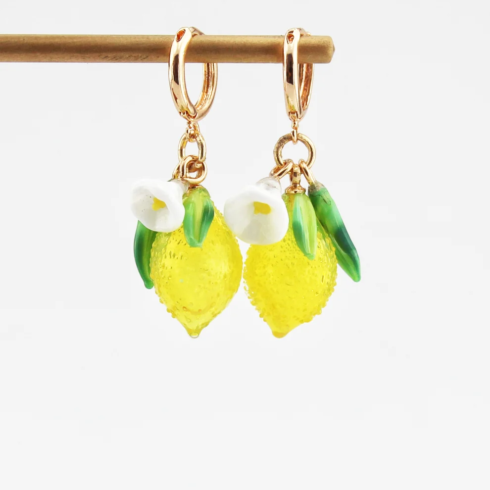 Hande Erbuk Glass - Lampwork Glass Lemon Earrings