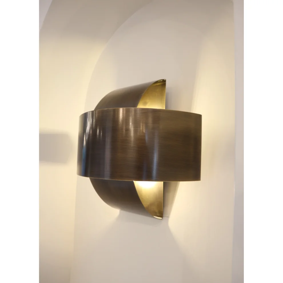 Betham Design - Sos Sconce