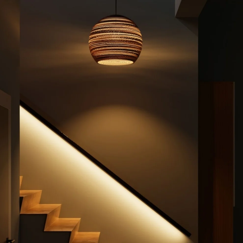 Lumo - Globe Pendant Lamp