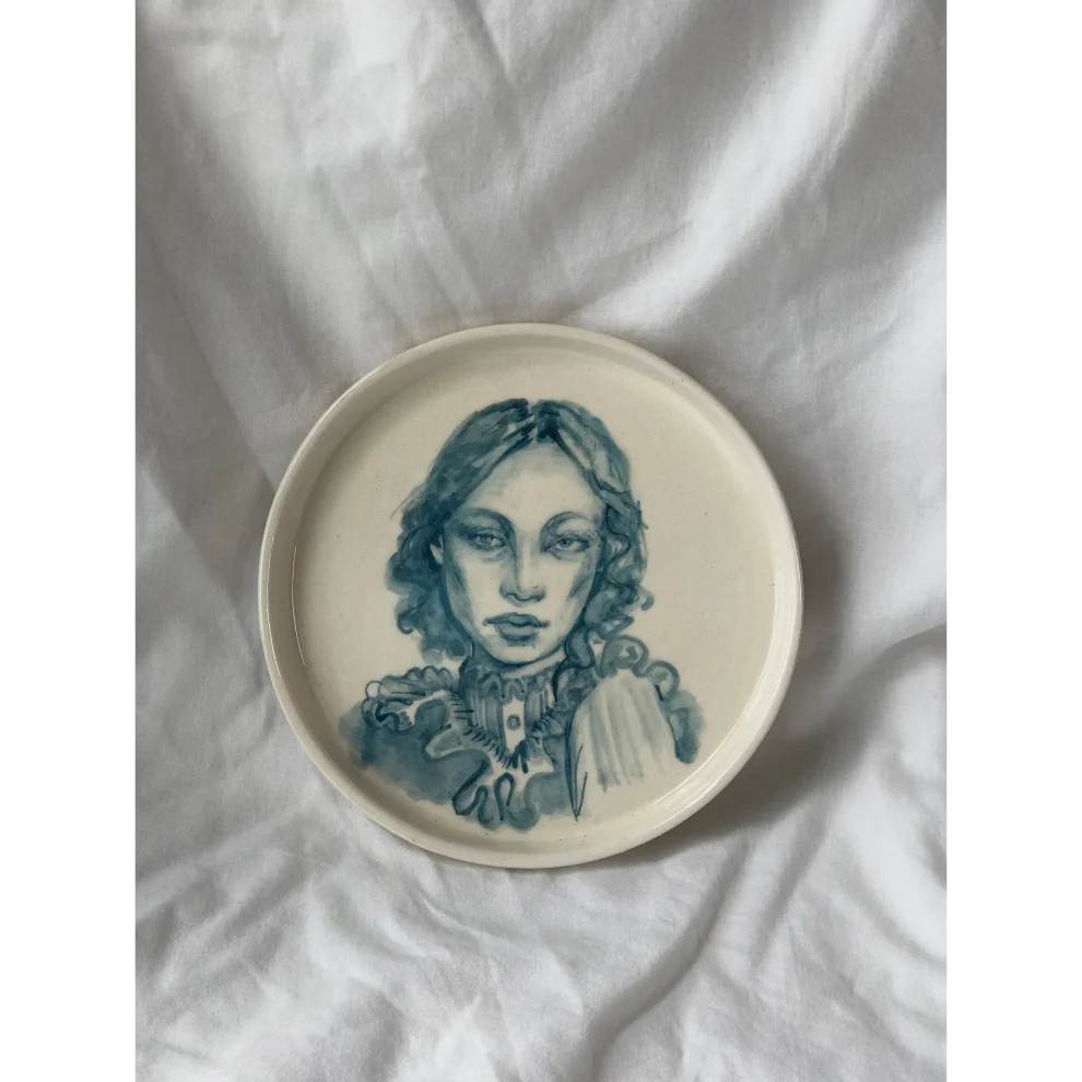 Elea Ceramic - Portrait Plate