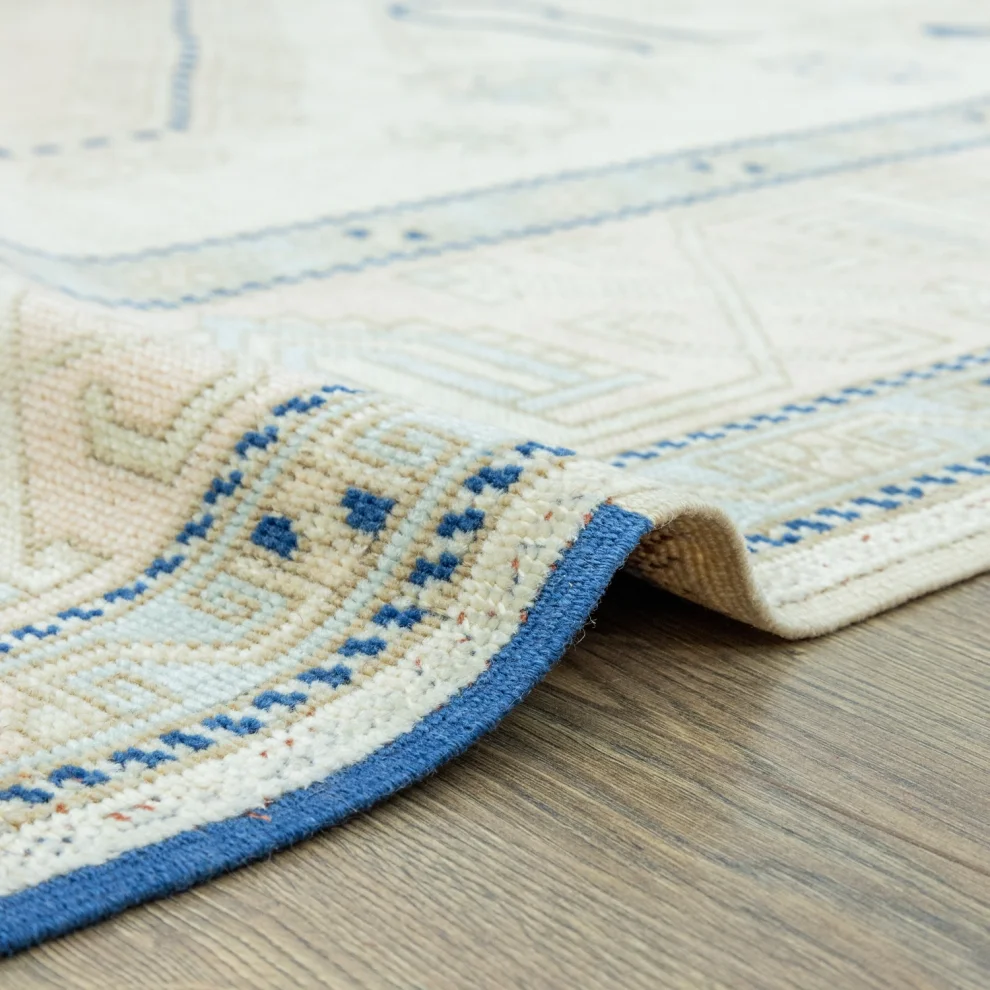 Soho Antiq - Afya Ethnic Patterned Hand-woven Wool Rug 198x292 Cm