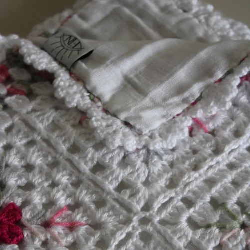 Fin All Design - Pink Floral Hand-knitted Blanket