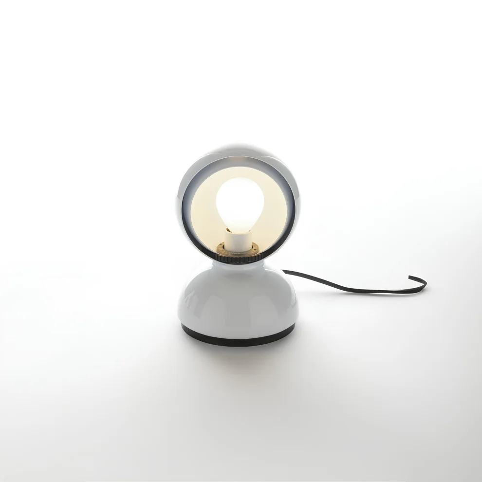 Artemide - Eclisse Desktop Lighting