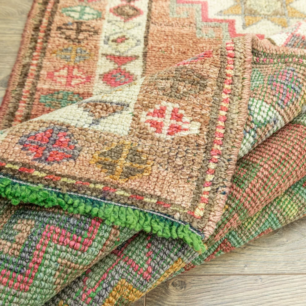 Soho Antiq - Zahter Ethnic Design Hand-woven Wool Runner Rug 77x367 Cm