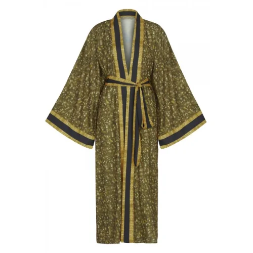 Beste Gürel - Golden Elif Kaftan