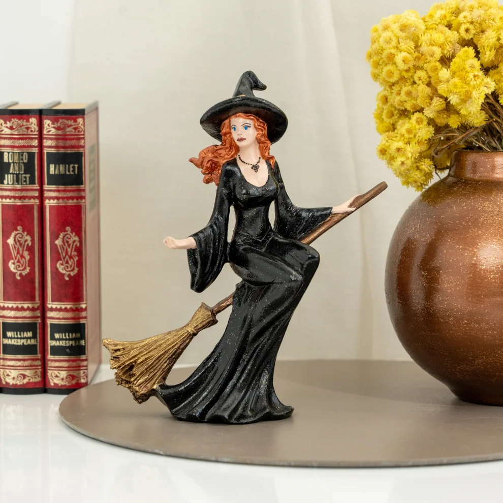 Dea'rt İstanbul - Sweet Witch Decorative Object