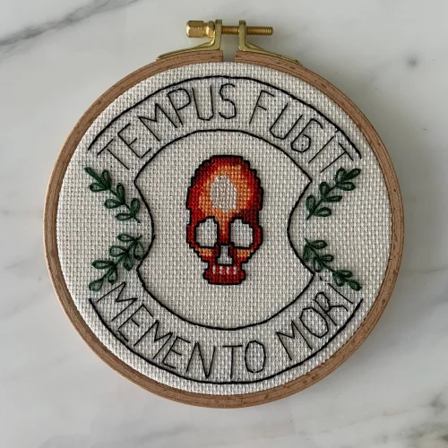 DEAR HOME - Memento Mori Embroidery Hoopart