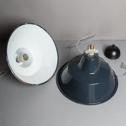 Gınni Dudu - 4 Enamel Industrial Lamp