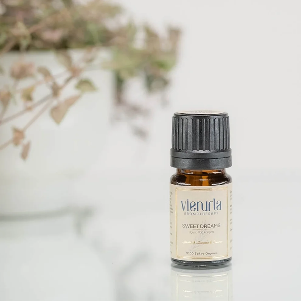 Vienurla Aromatherapy - Sweet Dreams Essential Oil Mix 5ml