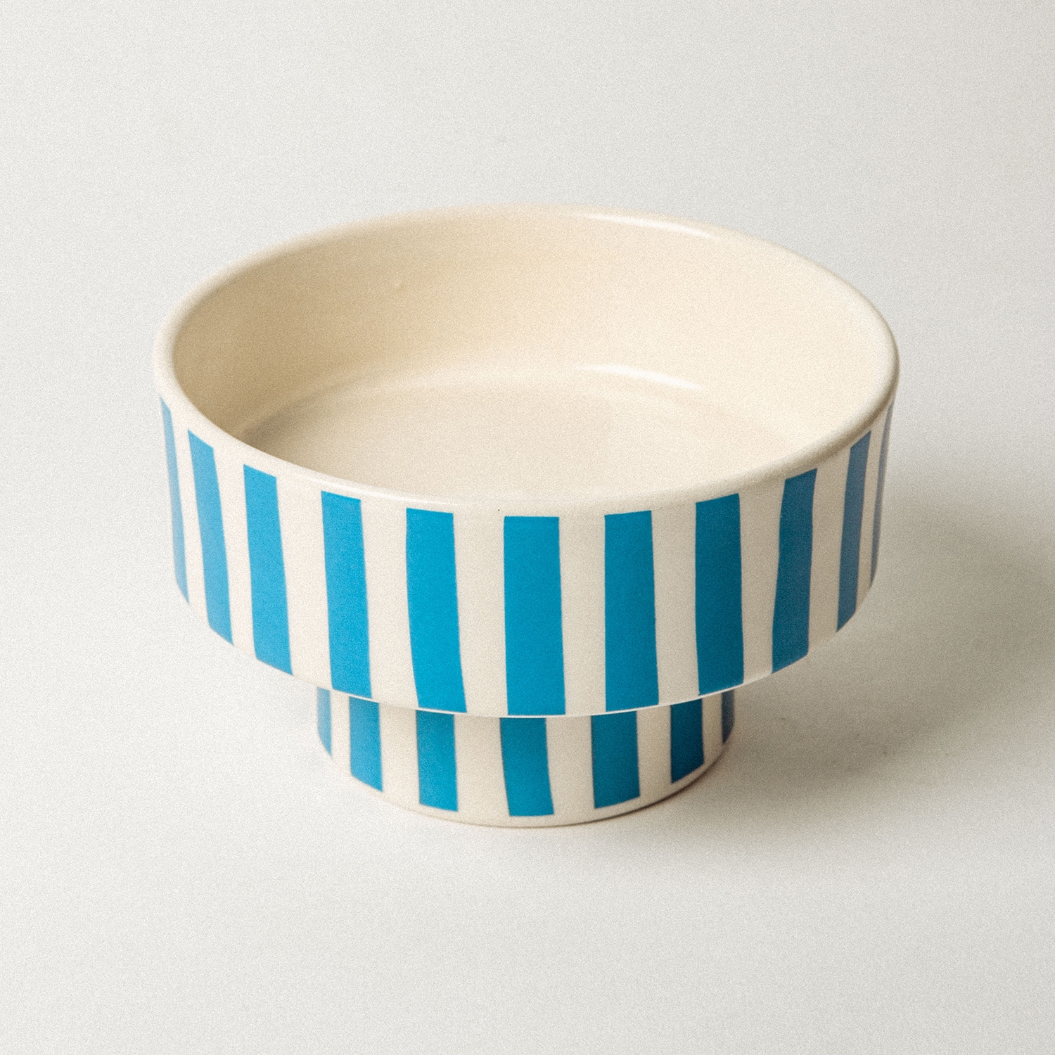 Ceramic Footed Presentation Bowl