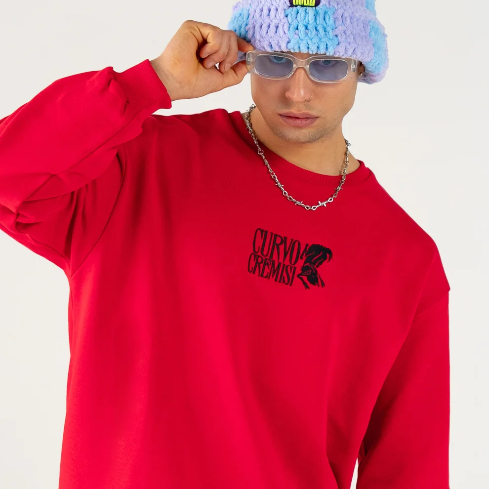 Curvo Cremisi - Oversize Embroidered Red Sweatshirt