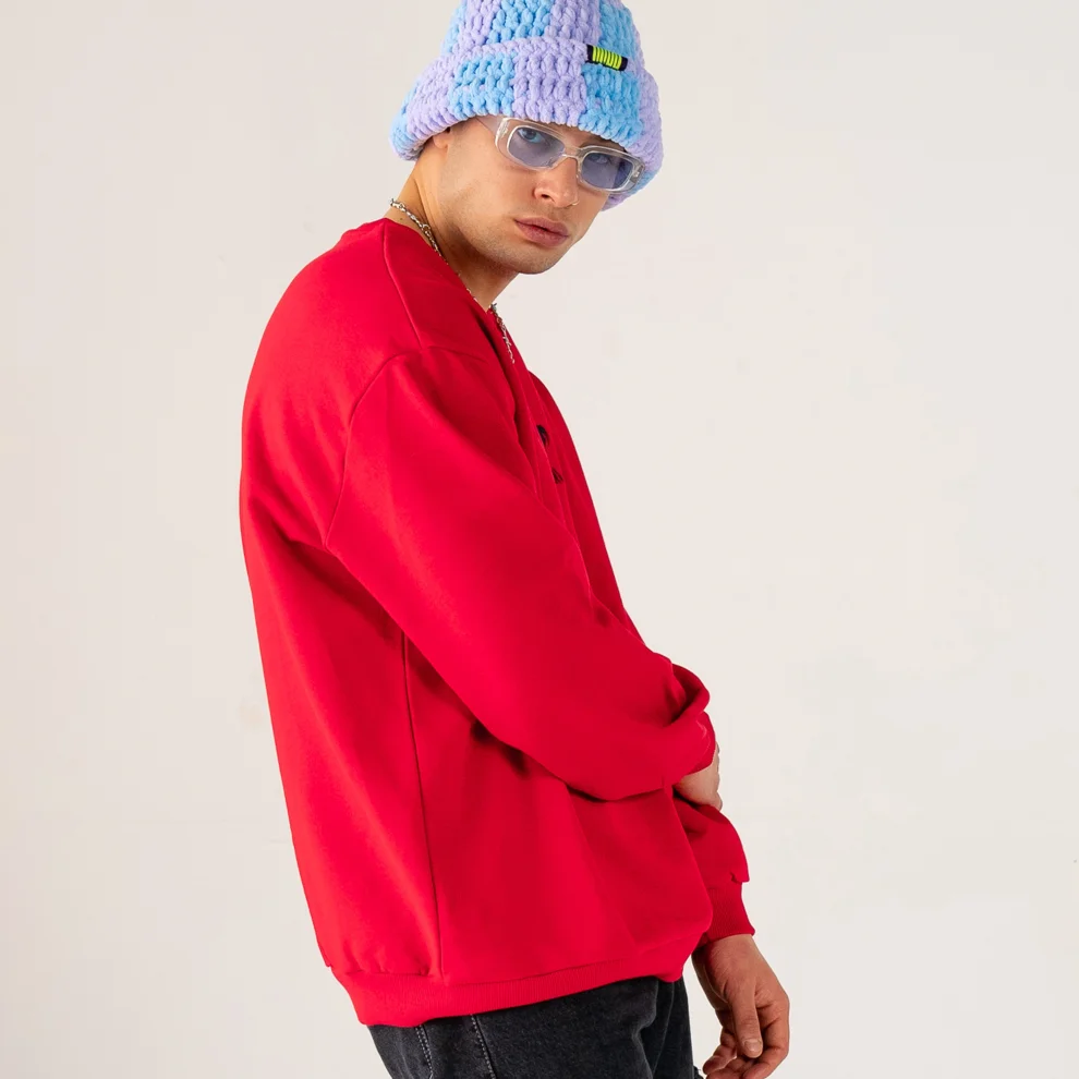 Curvo Cremisi - Oversize Embroidered Red Sweatshirt