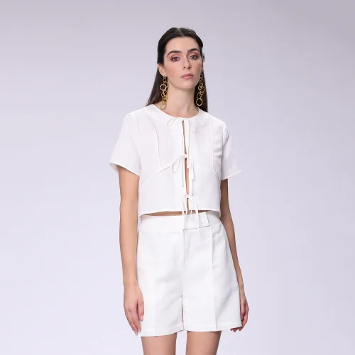 House of IKA - Linen Tied Top