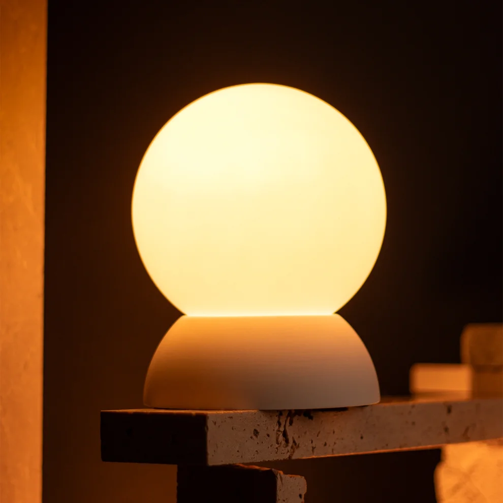 Tabart - Lia Decorative Concrete Lamp - Wired