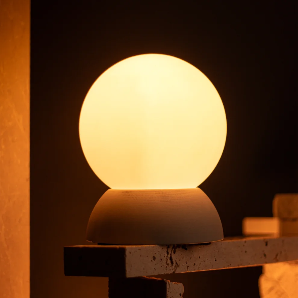 Tabart - Lia Decorative Concrete Lamp - Wired