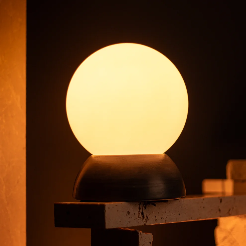 Tabart - Lia Decorative Concrete Lamp - Wired