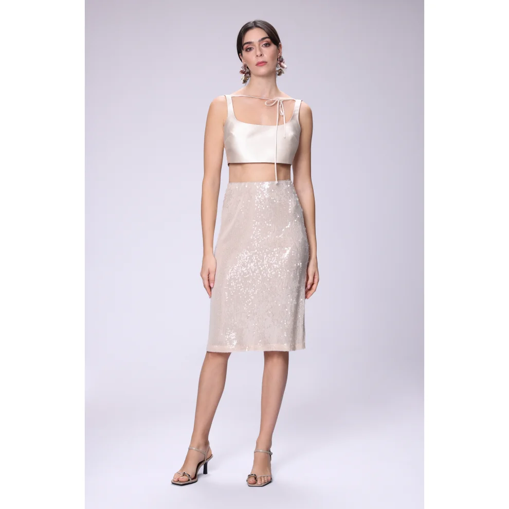 House of IKA - Shimmery Skirt