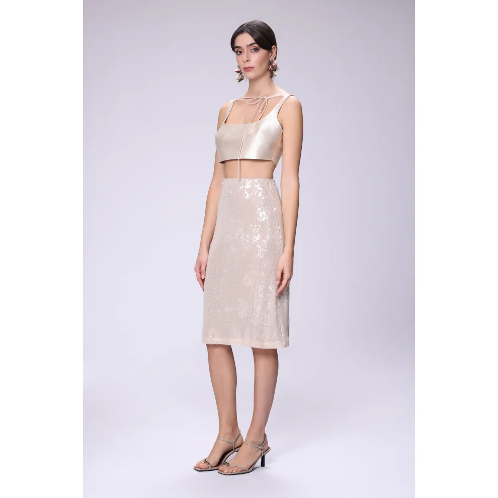 House of IKA - Shimmery Skirt