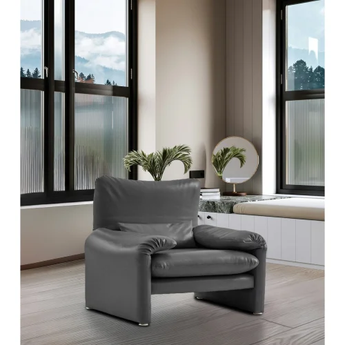 Bekaliving - Proteo Leather Armchair