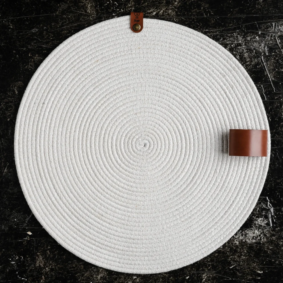 Joyso - Cotton Rope Handmade Set Of 2 Placemats - Il