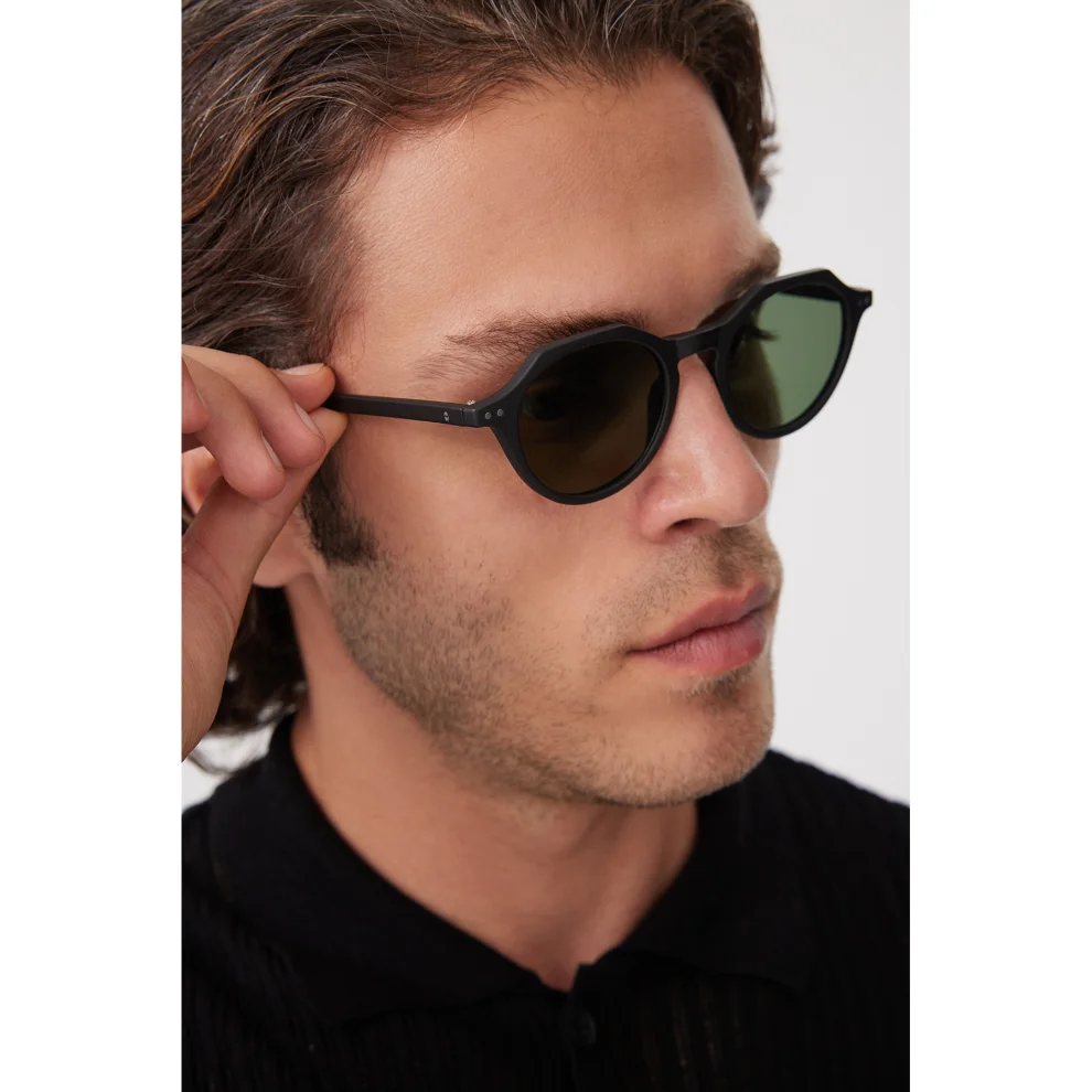 Design Market - Cape Town Unisex Sunglasses