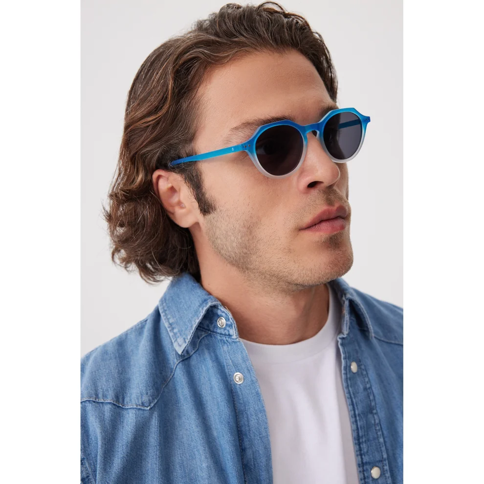 Design Market - Cape Town Unisex Sunglasses