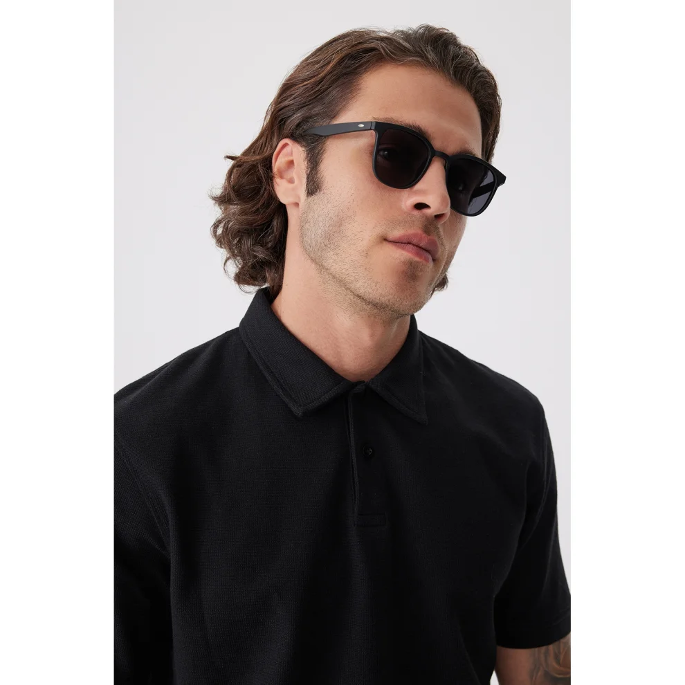 Design Market - Moscow Unisex Sunglasses