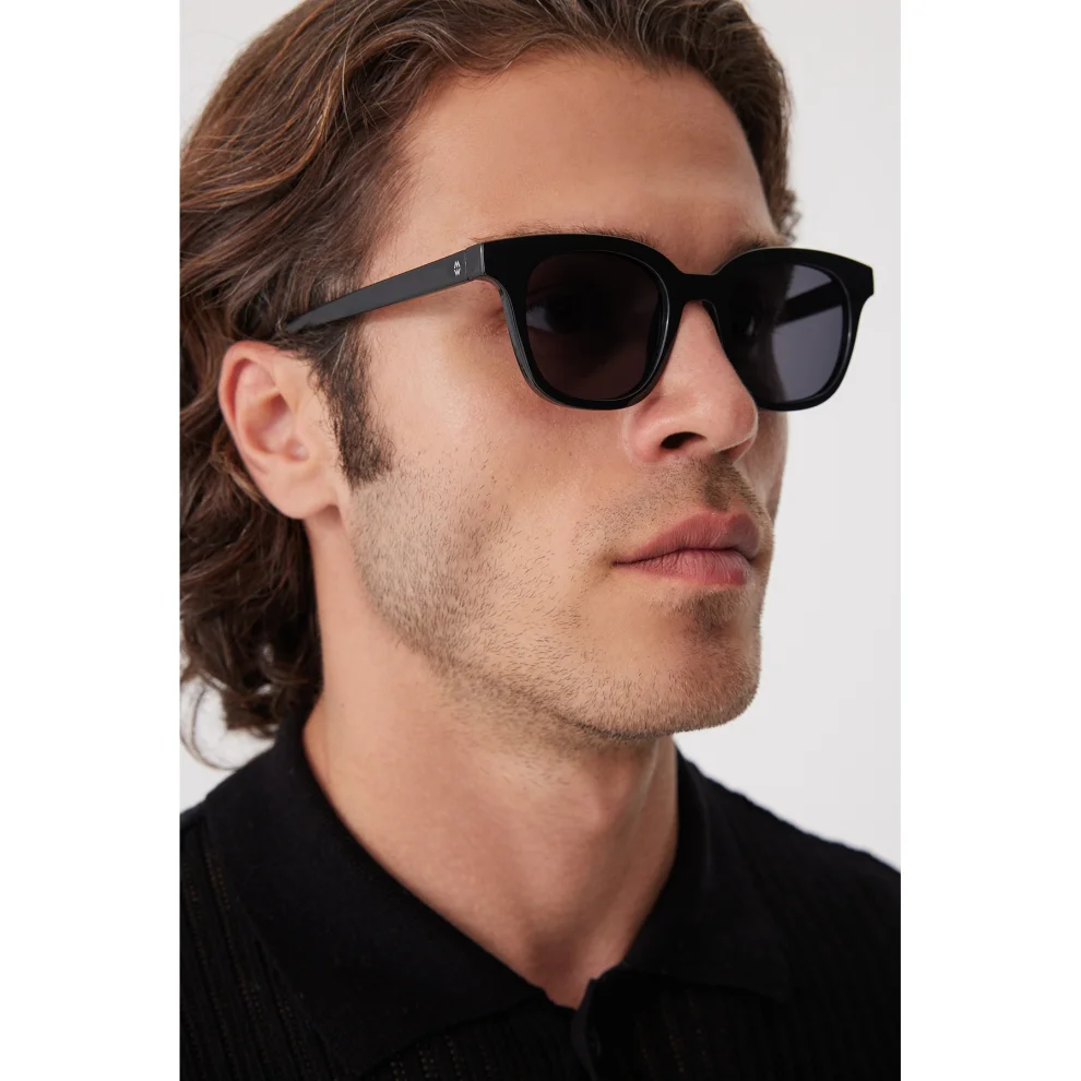 Design Market - New York Unisex Sunglasses