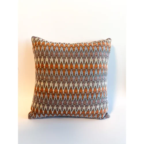 Buntera Home - Zigzag Pattern Throw Pillow Cover