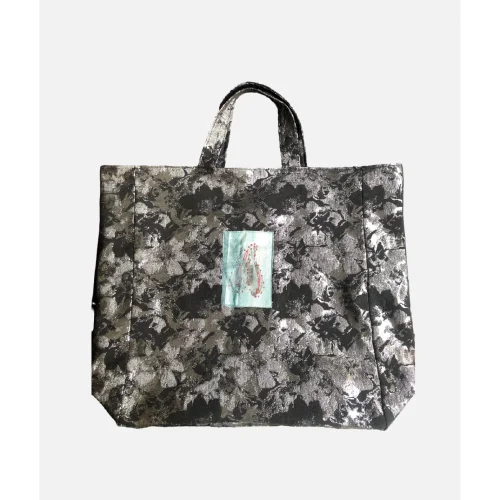 Naz Işıksoy - Hikari Brokade Tote Bag