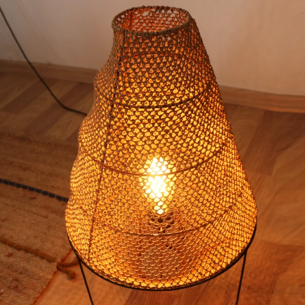 Som Design Studio	 - Sea Shell Floor Lighting