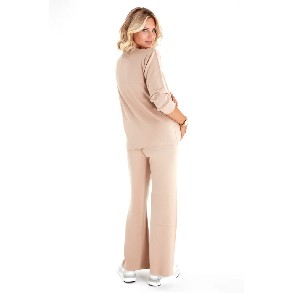 Accouchee - Effortless Elegance Set With Rib Side Zip Maternity/nursing Top & Lounge Pants