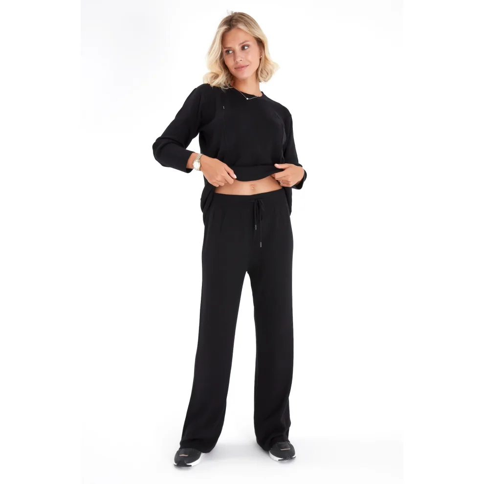 Accouchee - Effortless Elegance Set With Rib Side Zip Maternity/nursing Top & Lounge Pants